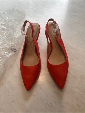Alfani Step & Flex Red Suede Slingback Shoes. NWT
